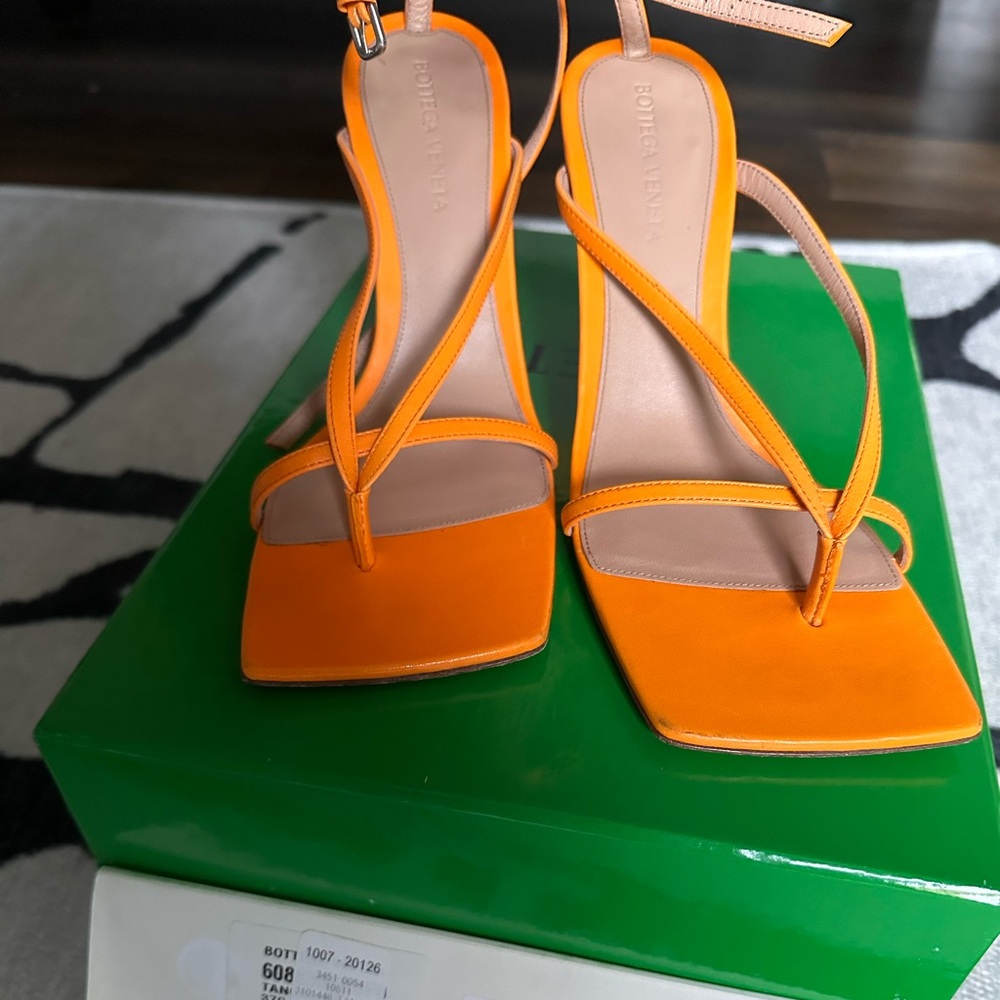 Bottega Veneta Square Toe Stretch Heel Sandal - Women’s 7